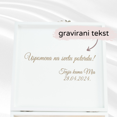 Drvena Kutija USPOMENA, 01 BlaMar - 3 - Ručno izrađena drvena kutija za uspomene, dekorirana satenskom trakom i velikom mašnom  Drvena Kutija USPOMENA, 01 BlaMar - 3 - Ručno izrađena drvena kutija za uspomene, dekorirana satenskom trakom i velikom mašnom