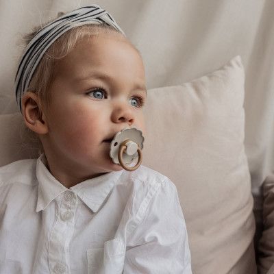 FRIGG Daisy Duda Frigg® - 3 - FRIGG Daisy duda kombinira funkcionalnost s elegantnim dizajnom. Izrađena je s posebnom pažnjom