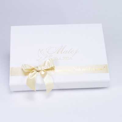 Premium box, KATOLIČKI MOLITVENIK BlaMar - 2 - Oduševite svoje najmilije s luksuznim katoličkim molitvenikom u personaliziranom Premium box, KATOLIČKI MOLITVENIK BlaMar - 2 - Oduševite svoje najmilije s luksuznim katoličkim molitvenikom u personaliziranom