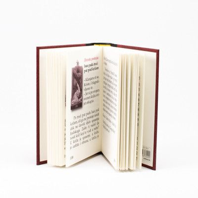 Premium box, KATOLIČKI MOLITVENIK BlaMar - 5 - Oduševite svoje najmilije s luksuznim katoličkim molitvenikom u personaliziranom Premium box, KATOLIČKI MOLITVENIK BlaMar - 5 - Oduševite svoje najmilije s luksuznim katoličkim molitvenikom u personaliziranom