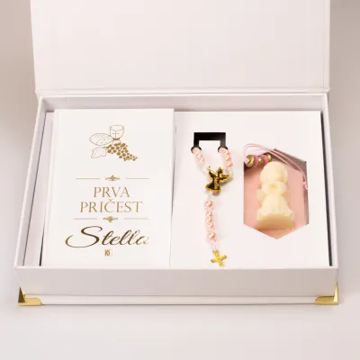 Premium box – Prva pričest Anđeo BlaMar - 5 - Premium poklon kutija za Prvu pričest, ručni rad, kaširana, dimenzija 25 × 18 × 5