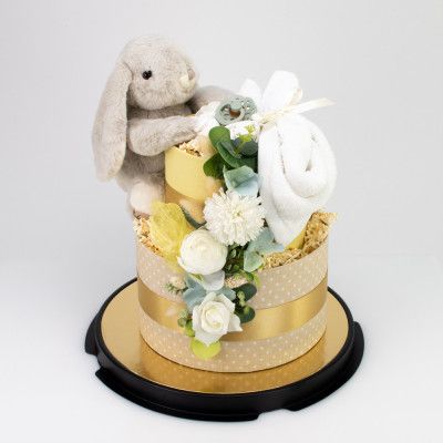 Torta od pelena - Zeko BlaMar - 2 - Oduševite novopečene roditelje s našom luksuznom tortom od pelena koja dolazi s igračkom pl Torta od pelena - Zeko BlaMar - 2 - Oduševite novopečene roditelje s našom luksuznom tortom od pelena koja dolazi s igračkom pl